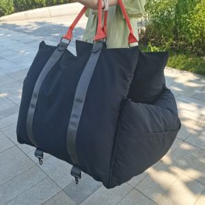 Asiento de coche multifunción para perros, cama de viaje de lujo para perros, bolsas de transporte al aire libre para mascotas, asiento elevador con correa de seguridad para perros en el lateral - Product Image 6