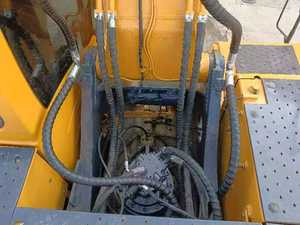 Pelle d'occasion de haute qualité 30 tonnes Hyundai 305LC-9 Pelle d'occasion 305 Pelle hydraulique sur chenilles d'occasion en bon état - Product Image 6