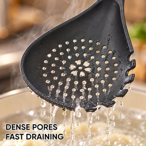 Cuillère passoire en silicone avec manche – Cuillère de cuisine domestique pour filtrer l'eau à la vapeur – Passoire antiadhésive pour casseroles - Product Image 3