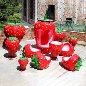 Estatua <span class=keywords><strong>de</strong></span> fruta al aire libre Silla <span class=keywords><strong>de</strong></span> fresa Fresas gigantes Taburete <span class=keywords><strong>de</strong></span> fresa <span class=keywords><strong>de</strong></span> fibra <span class=keywords><strong>de</strong></span> vidrio para decoración <span class=keywords><strong>de</strong></span> jardín - Product Image 6
