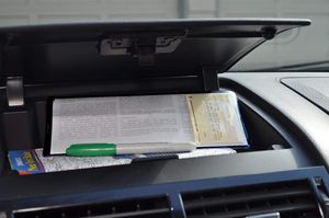 Porte-documents et porte-règlements PVC personnalisé mince à deux poches <span class=keywords><strong>4</strong></span>"x9" - Product Image 3