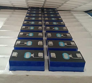แบตเตอรี่ลิเธียมไอออนทรงปริซึม CATL 153Ah 3.7v 150Ah เซลล์ NCM สำหรับรถบรรทุก - Product Image 6