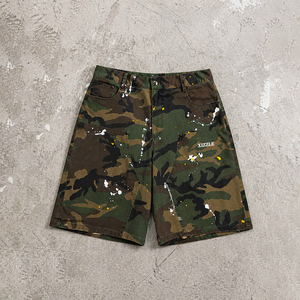 Shorts en toile de coton 100% personnalisés, motif camouflage, haute qualité, pour hommes, avec logo éclaboussures d'encre, camouflage. - Product Image 1