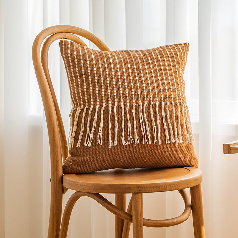 สีน้ำตาล (ไม่มีแกน)