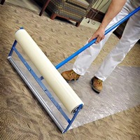 Film de protection de tapis directement de l'usine, épaisseur et largeur personnalisables, logo personnalisé, film PE auto-adhésif pour la protection des surfaces