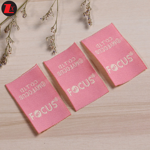 Biểu tượng tùy chỉnh dệt nhãn Tag cho may mặc Bán buôn giá rẻ quần áo may mặc nhãn với Kích thước thẻ - Product Image 4