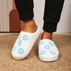2024 New Arrival Christmas Winter Cotton Home <strong>Slippers</strong> Santa <strong>Xmas</strong> Tree Pattern Cozy Plush Indoor <strong>Slipper</strong> - Product Image 4