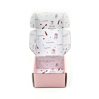 Boîte d'emballage en papier ondulé écologique personnalisée avec motif de fille d'anime rose mignonne pour les produits de beauté, les soins de la peau et les cosmétiques pour les startups