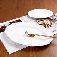 Assiette ovale en porcelaine blanche personnalisée, vaisselle de restaurant, assiettes à dîner en céramique avec impression de logo pour cadeau