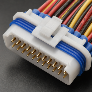 Harnais de câblage personnalisé pour véhicules spéciaux robustes TE AMP 18 broches UL1569 étanche IP67 ISO9001 pour UTV et chariots industriels - Product Image 3