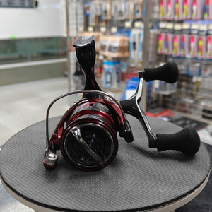 Carrete de Pesca <span class=keywords><strong>Shimano</strong></span> 25 Sephia XR 100% Original, Sensación Ligera y Receptiva, Excelente Durabilidad y Potente Rendimiento de Enrollado - Product Image 3