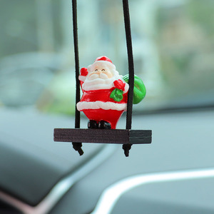 Pendentif de voiture Père Noël et Bonhomme de neige de dessin animé, nouvelle décoration de Noël pour voiture, produit e-commerce transfrontalier - Product Image 3