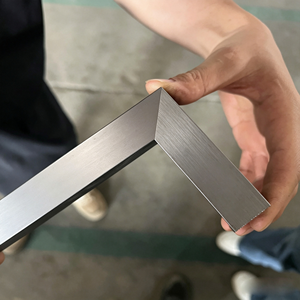 Machine de découpe d'aluminium CNC à double scie 45 degrés, équipement spécial pour la fabrication de cadres de portes et de fenêtres, haute stabilité, 380V - Product Image 6