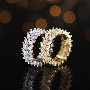 Elegante Brazalete de Cristal con Flores, Chapado en Oro de 18K, Joyería de Boda para Mujer, Brazaletes con Engaste de Cristales de Imitación - Product Image 4