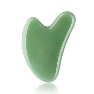 Marchio SFM a forma di cuore verde <span class=keywords><strong>giada</strong></span> Gua Sha <span class=keywords><strong>pietra</strong></span> personalizzato lifting facciale strumento di massaggio <span class=keywords><strong>viso</strong></span> <span class=keywords><strong>viso</strong></span> corpo <span class=keywords><strong>viso</strong></span> collo mani vendita caldo uso domestico - Product Image 4