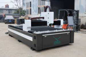 Agent recherché en Chine - Vente flash : Machine de découpe laser à fibre CNC 1,5*3m pour tôles métalliques et tubes de 6m avec mandrin FORSUN Ctronic - Product Image 5