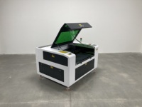 Grabadora láser de CO2 de 1080 100W con refrigeración por agua para corte de materiales no metálicos madera caucho Control Ruida