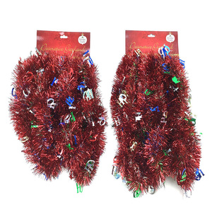 Guirlande de Noël en Tinsel Vert Brillant, Décorations Scintillantes Métalliques à Suspendre au Plafond pour le Réveillon du Nouvel An - Product Image 4