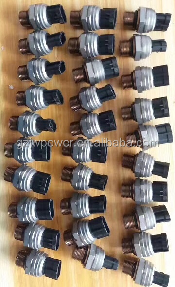 4703324 4436271 Oil Pressure Sensor for Hitachi Excavators