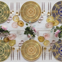 Assiettes de luxe vintage européennes en porcelaine fine baroque avec bord doré – Lot de 9 couleurs pour décoration de table de mariage et d'hôtel