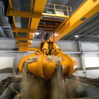 Grappin électro-hydraulique à 6 pétales pour matériaux en vrac