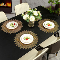 Napperon de table isolant en PVC motif lotus irrégulier, résistant à la chaleur, lavable, durable, pour la décoration intérieure et extérieure familiale, écoresponsable