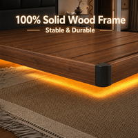 Lit plateforme flottant king-size moderne, capitonné et rembourré, avec bande lumineuse LED chaude, cadre en bois massif, cuir de luxe