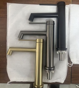 Robinet <span class=keywords><strong>de</strong></span> <span class=keywords><strong>lavabo</strong></span> moderne en acier inoxydable, mitigeur <span class=keywords><strong>de</strong></span> <span class=keywords><strong>lavabo</strong></span> <span class=keywords><strong>de</strong></span> <span class=keywords><strong>salle</strong></span> <span class=keywords><strong>de</strong></span> <span class=keywords><strong>bain</strong></span>, robinet <span class=keywords><strong>de</strong></span> <span class=keywords><strong>lavabo</strong></span> contemporain en acier inoxydable brossé - Product Image 3