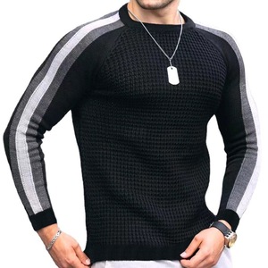 T-shirt à manches longues en tissu gaufré pour homme, col rond, couleur contrastée, coupe ajustée, style sport décontracté, pour l'automne et l'hiver - Product Image 4