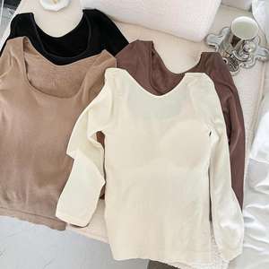 Top térmico de manga larga para mujer con sujetador incorporado, forro polar tejido, ajuste ceñido y acolchado, capa base de invierno con almohadillas para el pecho - Product Image 4