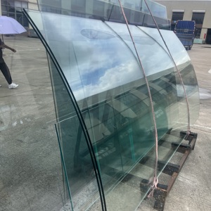 Verre trempé transparent cintré à chaud de grande taille à prix avantageux pour façade de centre commercial - Product Image 2