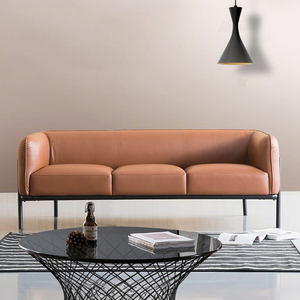 أريكة عصرية بثلاثة مقاعد من الجلد الصناعي مع وسائد من الفوم عالي الكثافة لغرفة المعيشة وغرفة العائلة - Product Image 2