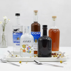 Botella de vidrio transparente de 750ml para licor, ginebra, <span class=keywords><strong>whisky</strong></span>, ron, vodka, con etiqueta alta impresa, venta al por mayor - Product Image 1