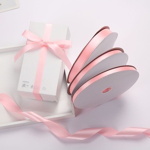 Cinta de Raso Rosa Personalizada, 100% Poliéster Reciclado, 10mm 25mm, de una Sola Cara, Diseño Personalizado, Accesorios para el Cabello Navideños, Decoración de Medallas, Rollo - Product Image 1