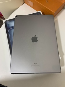 <span class=keywords><strong>iPad</strong></span> <span class=keywords><strong>Pro</strong></span> มือสอง รุ่น Apple <span class=keywords><strong>iPad</strong></span> <span class=keywords><strong>Pro</strong></span> <span class=keywords><strong>12.9</strong></span> 256GB <span class=keywords><strong>WiFi</strong></span> (2017) MP6H2LL/A สีเงิน A1670 เกรด (A) - Product Image 2