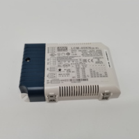 Driver LED Meanwell LCM-40KN 40W à courant constant multi-étapes, sans scintillement, avec variation d'intensité par bouton-poussoir KNX et fonction d'urgence