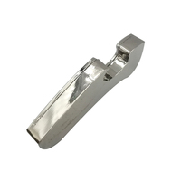 Mousqueton SY 1 de haute qualité en alliage de zinc, étanche, à thème sportif, avec logo laser personnalisé et forme de chapeau, ouvre-bouteille de bière pour bar