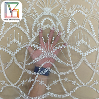 Nouveau tissu en dentelle africaine en gros, tissu en dentelle perlée, tissu en dentelle florale 3D, tissu en dentelle perlée, tissu en dentelle à sequins, tissu en tulle pour robe de mariée