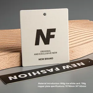 Étiquettes de prix rectangulaires en PET découpées au laser et gaufrées en 3D avec logo et certificat de marque pour magasins de vêtements, cartes de vêtements pour hommes et femmes - Product Image 3