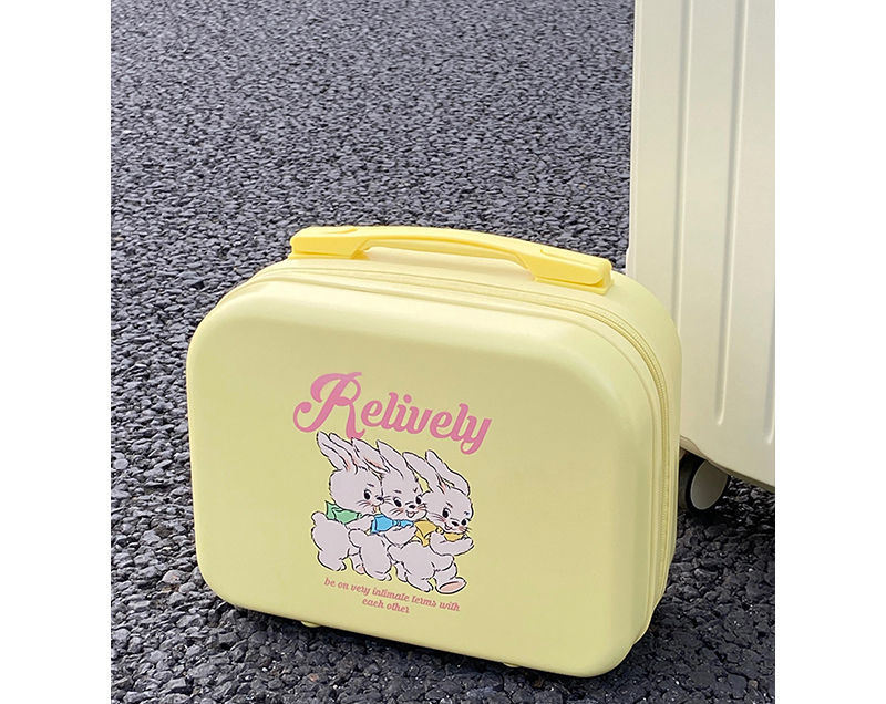 Amarillo con impresión