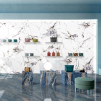 Carreaux de sol en céramique effet pierre de luxe 750x1500mm, épaisseur 10mm, veinage doré, surface brillante antidérapante pour salle de bain, escalier, hôtel