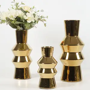 Grosir modern dekorasi pernikahan meja keramik emas dan vas porselen barang rumah vas dekoratif untuk bunga