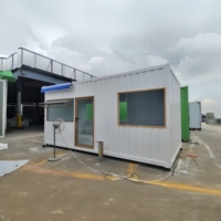 Magasin de conteneurs d'expédition en acier et café modulaire préfabriqué - Magasin de conteneurs à panneaux sandwich, petit café-bar mobile et hôtel mobile en acier