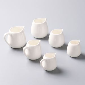 Jarra de Cerámica Blanca Pura Estilo Occidental para Restaurante, Mini Jarra, Recipiente para Leche, Taza para Miel, Cuchara, Jarra para Café y Leche, Tamaños Pequeño, Mediano y Grande - Product Image 1
