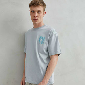 Unisex oversize 100% cotone grigio t-Shirt Design artistico "SOUL" con camicia stile artistico uomo effetto sabbia - Product Image 1