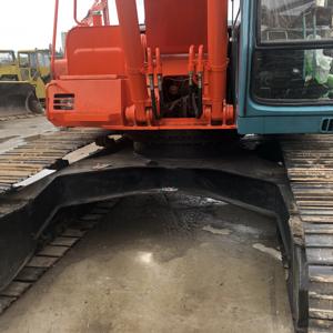 Venta caliente de segunda mano Hitachi EX200 Mini excavadora sobre orugas 20 toneladas peso operativo Isuzu Gear PLC excavadora maquinaria bomba de motor - Product Image 6