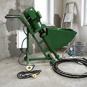 Pompe à mortier électrique portable verte avec moteur, tuyau, mélangeur, manomètre et roues, pression 25 bars, productivité 5 m/h pour la construction - Product Image 4
