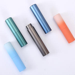 Vente en gros d'usine - Flacons vaporisateurs de parfum 8ml 10ml - Flacon atomiseur de parfum en aluminium noir mat - Product Image 2