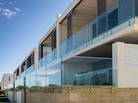 Accessoires de fixation en acier inoxydable pour balustrades en verre sans cadre – Vente en gros