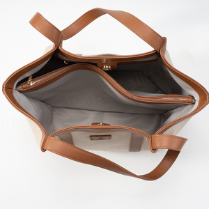 Pochette de créateur pour femme, élégante, en PU, avec fermeture éclair, doublure en polyester, bandoulière unique, sac à main pour femme - Product Image 6